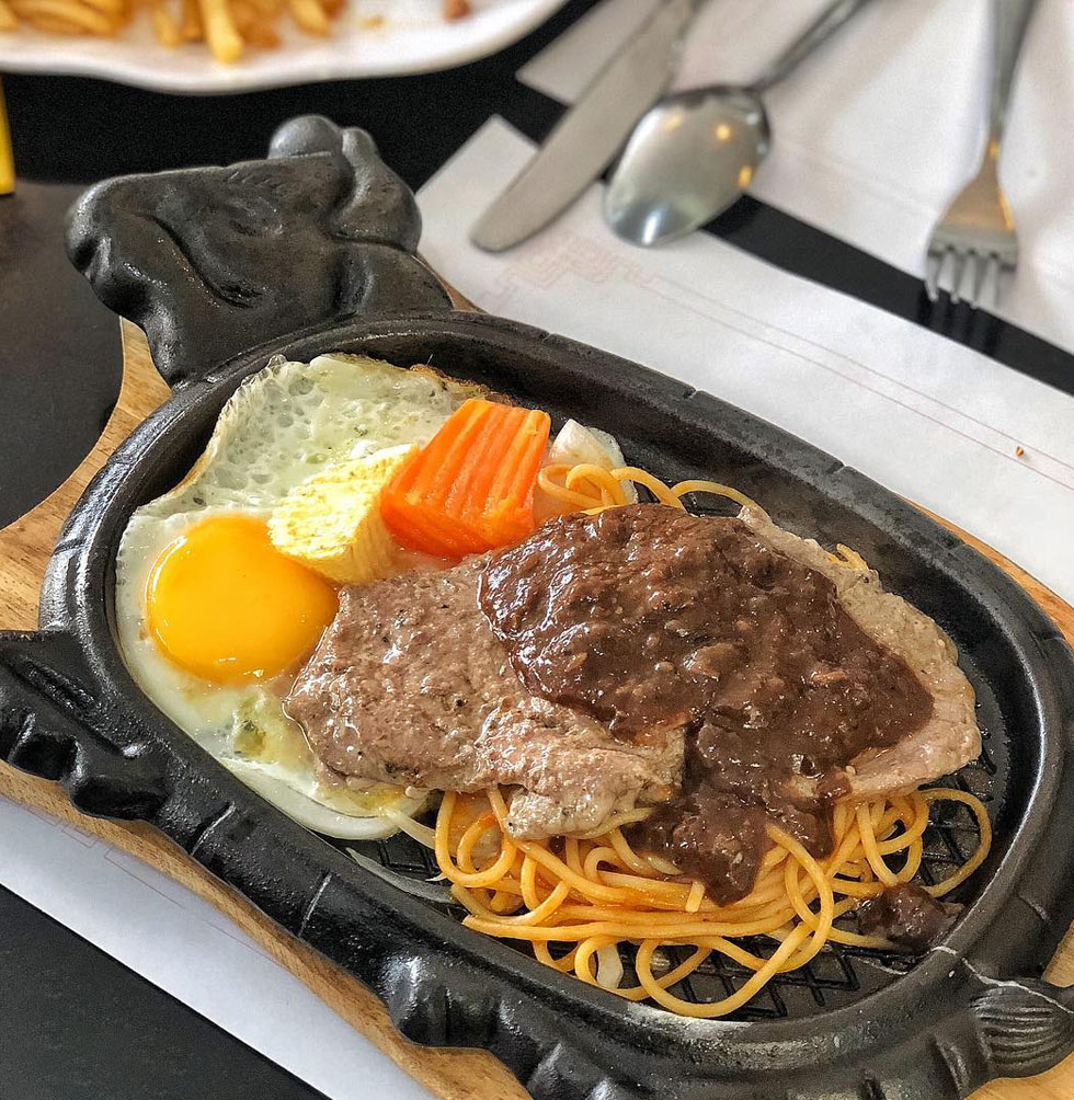 Mì Ý Steak Bò Ốp La