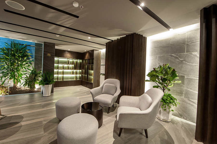 HOTEL LOBBY
