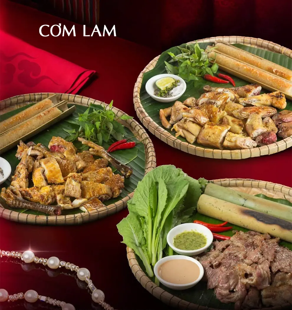 Ngon ngất ngây món cơm Lam cây rừng Tây Bắc