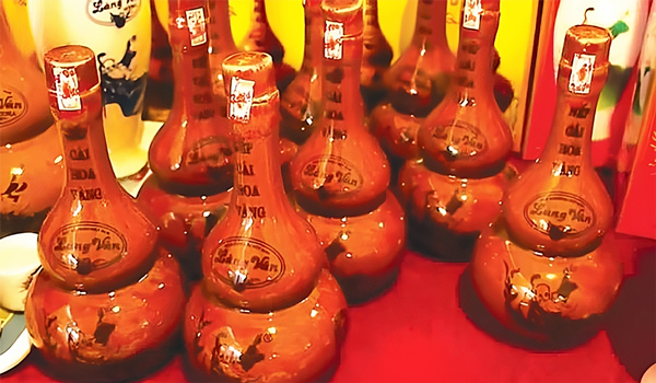 Rượu làng Vân