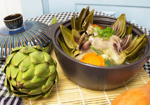 Canh Atiso hầm giò heo