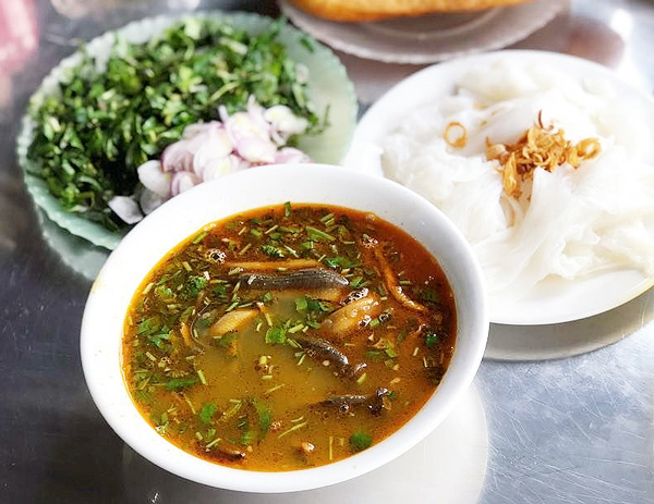 Cháo lươn Vinh chính là điểm nhấn cho chuyến du lịch Nghệ An của bạn