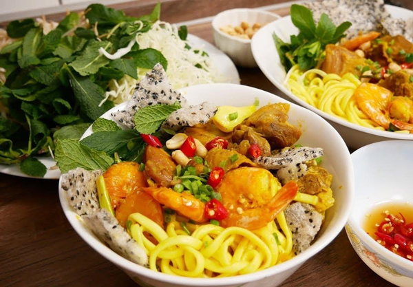 Mì Quảng nức tiếng tứ phương