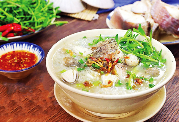 Cháo cá lóc rau đắng